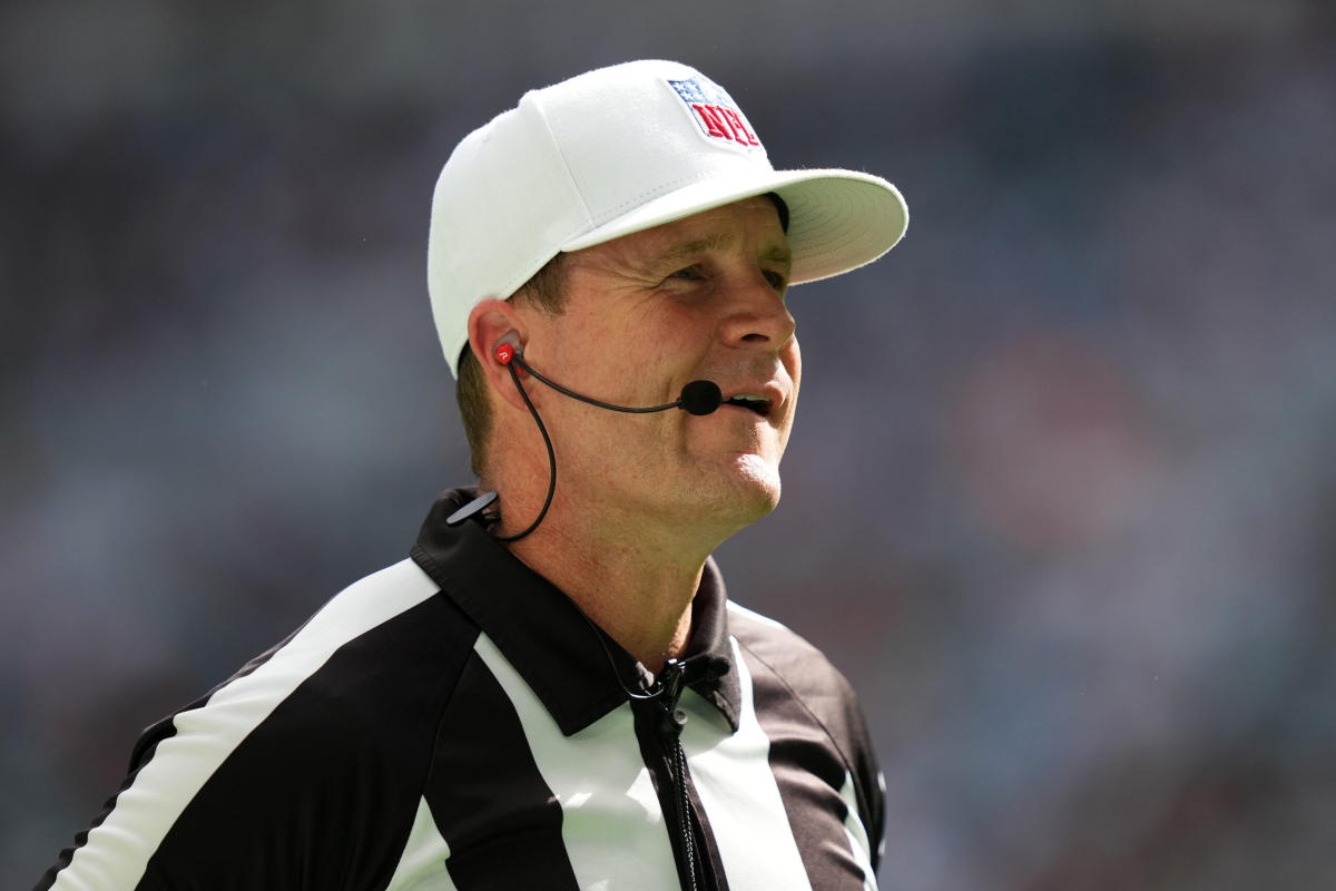 Should Premier League refs get mic’s like the NFL?