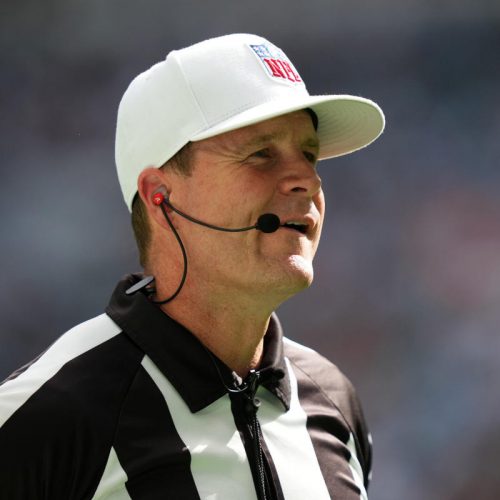 Should Premier League refs get mic’s like the NFL?